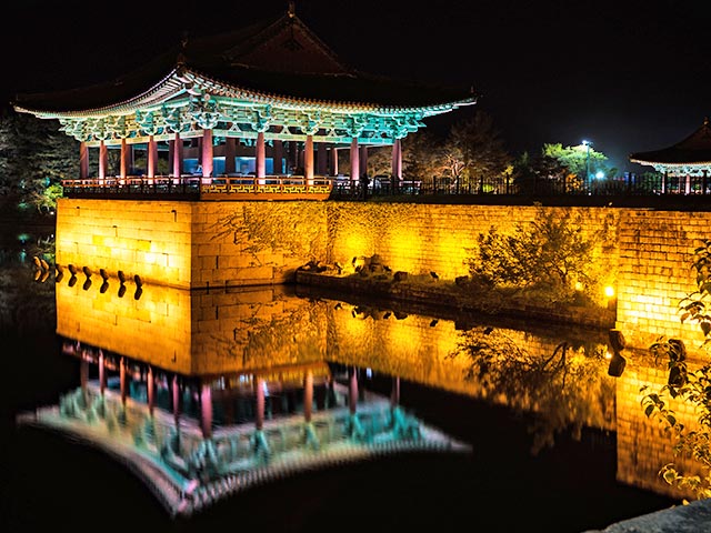 雁鴨池夜景漫拍